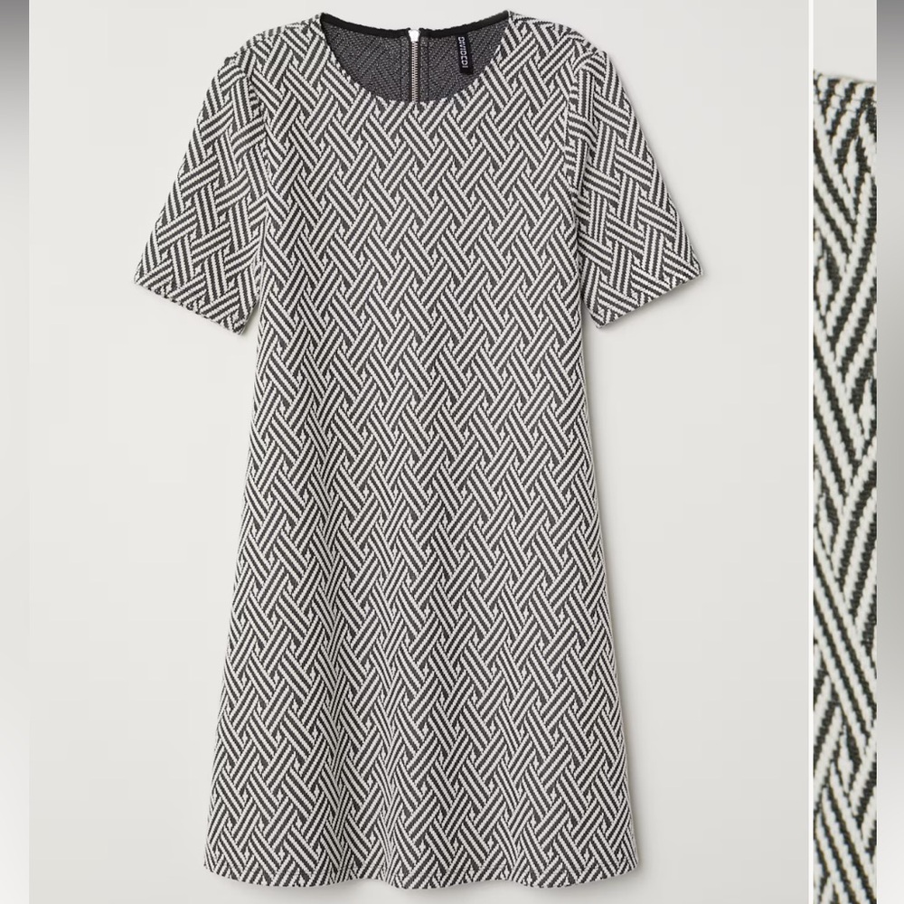 H&M Divided Black and White Geometric A Line Tweed Knit Mini Dress Size 4